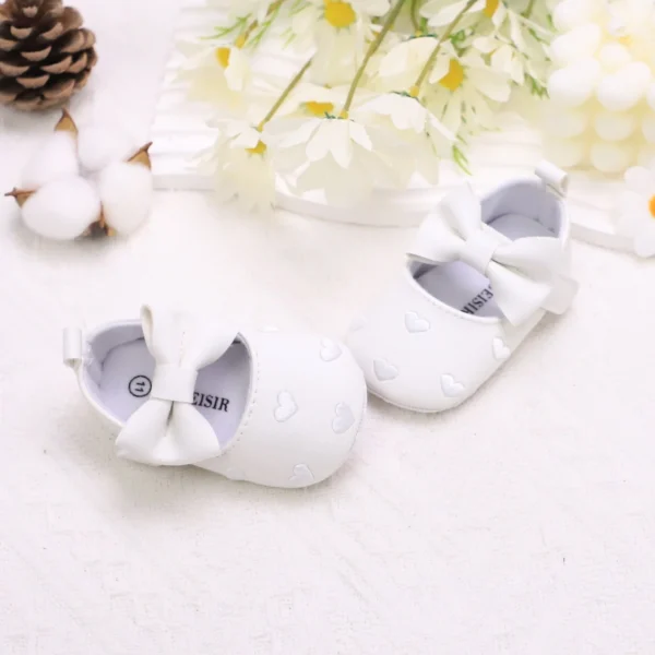 Baby girl toddler shoes baby embroidery love style baby's first pair of step shoes breathable non-slip fashion - Image 3